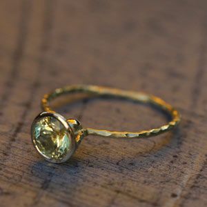 bague or pierre fine bague or pierre fine