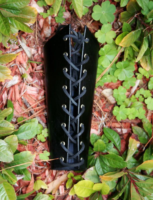 SINGLE Leather Lace Up Archer Bracer Arm Armor SCA LARP armour archer fantasy