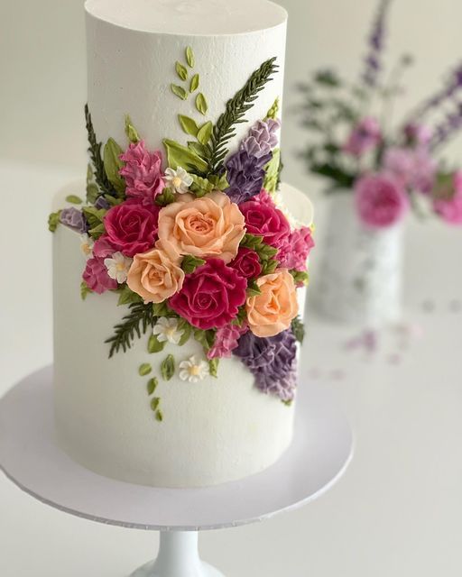 Rachelles On Instagram Cake Art I Love A Bit Of Buttercream Cake Art It Doesnt All Have To