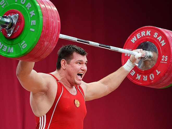 Khabara.Ru: Хабаровск готовится впервые в своей спортивной истории принять чемпионат России по тяжёлой атлетике. День старта соревнований - 5 июля. Вход свободный. Gym Equipment, Weight, Sports, Hs Sports, Workout Equipment, Sport