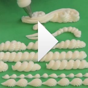 How To Make Royal Icing Flowers Cook Craft Love Recipe Royal Icing Flowers Royal Icing Decorations Icing Flowers