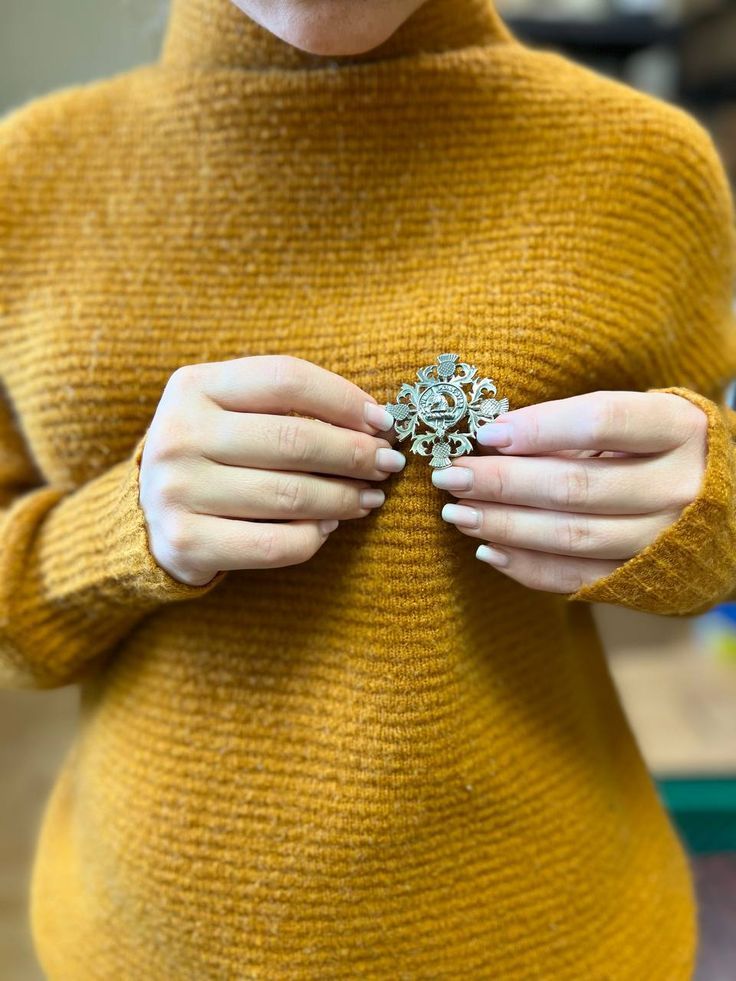 Cunningham Thistle Brooch Detailed Belt, Scottish Clans, Cunningham, Thistle, Crest, Buckle, Wedding Rings, Brooch, Engagement Rings