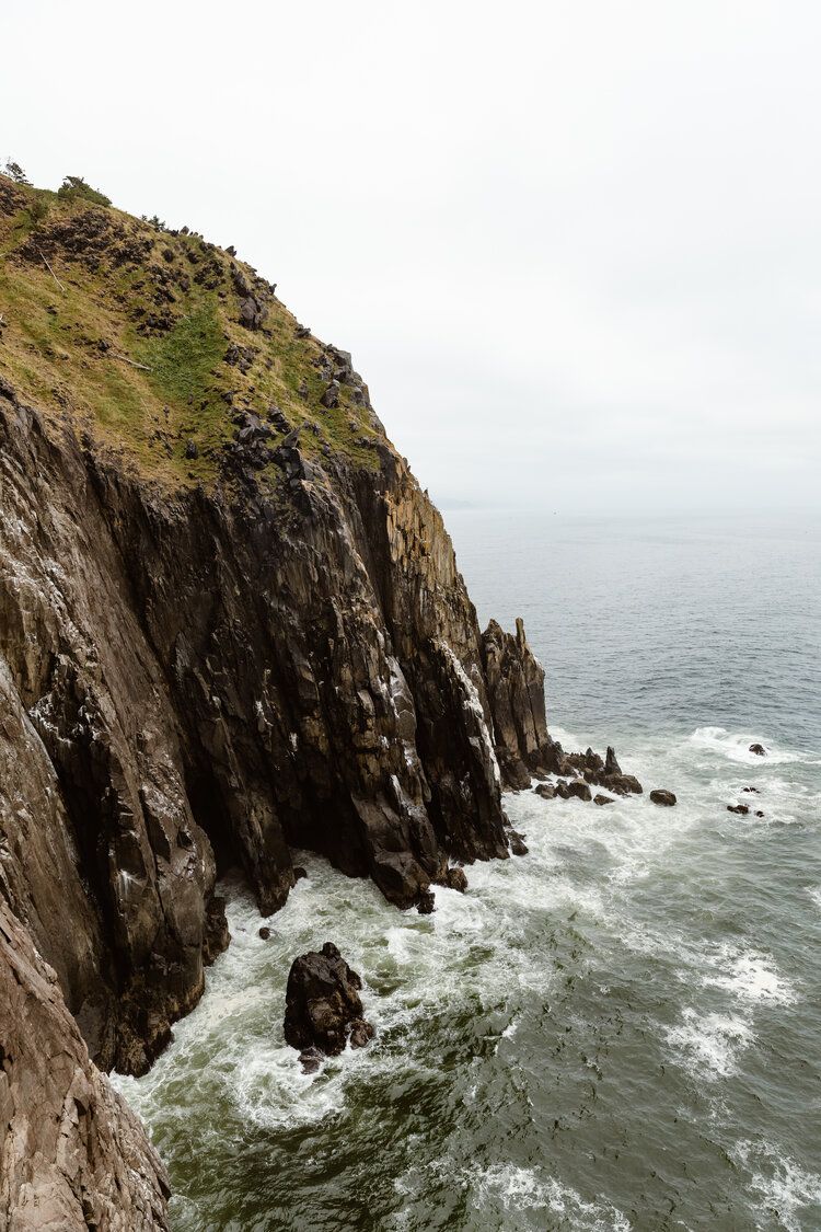 Epic Cliff-side Oregon Coast Elopement