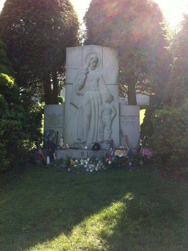 Gate Of Heaven Cemetery Hawthorne New York Burials Babe Ruth - Gate Of Heaven Cemetery, Hawthorne, N.Y | Cemeteries