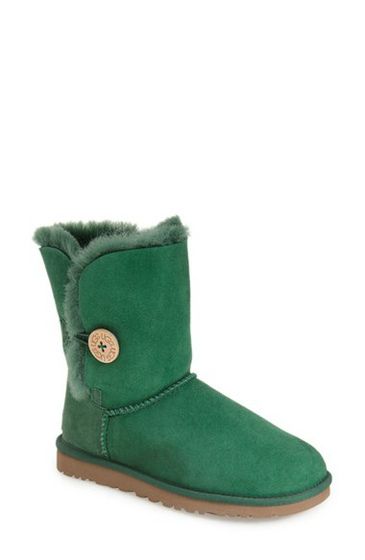 In 2016 the new UGG is coming soon, more beautiful designs, better quality, will bring you a