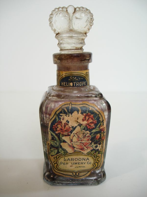 PERFUME BOTTLE Antique Victorian Glass Perfume Bottle