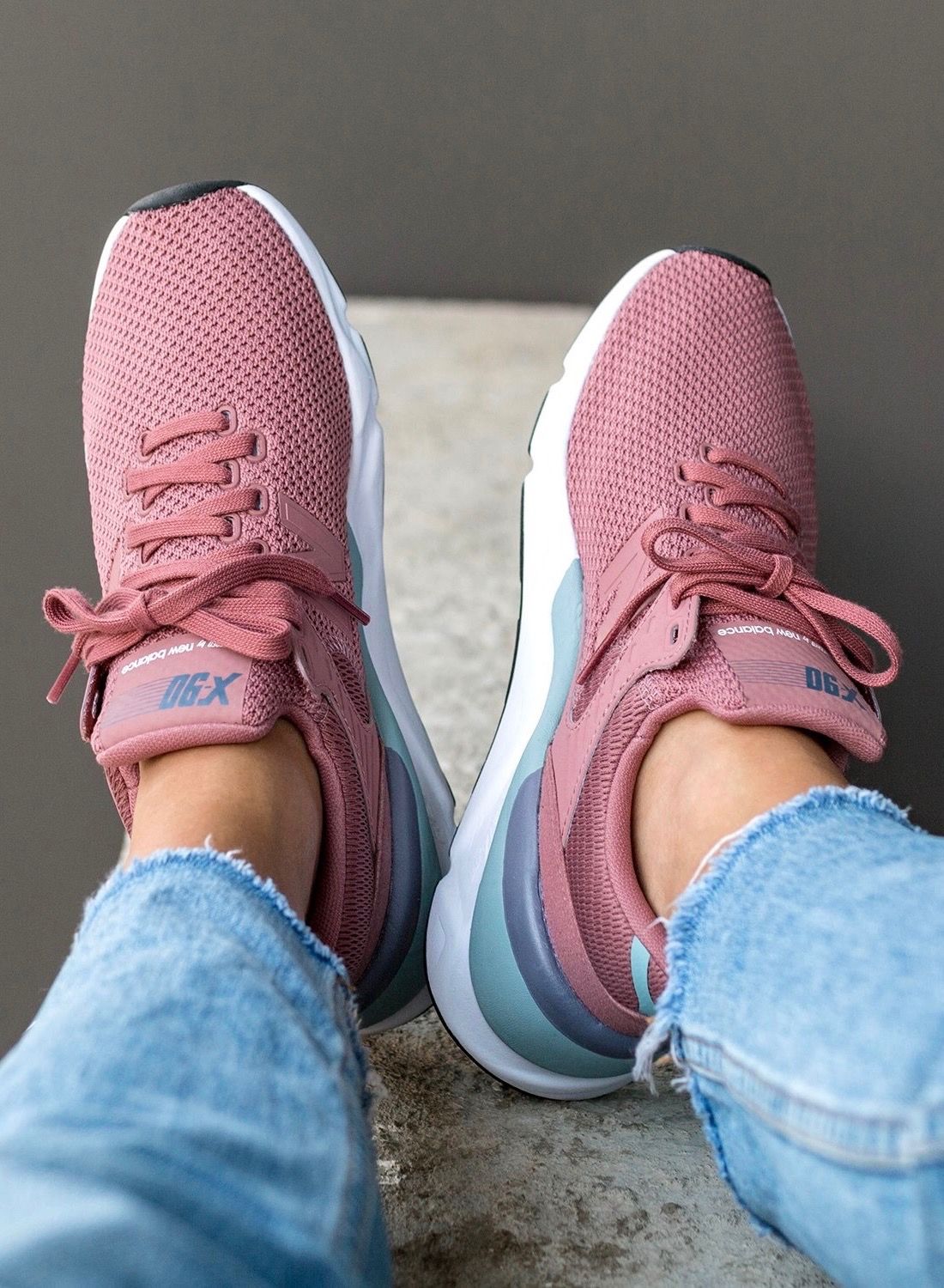 nikes new balance