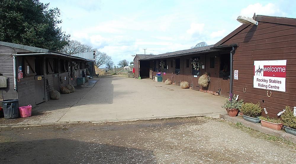 Scot Hay, STAFFORDSHIRE Guide Price £395,000 seriouslyequestrian o