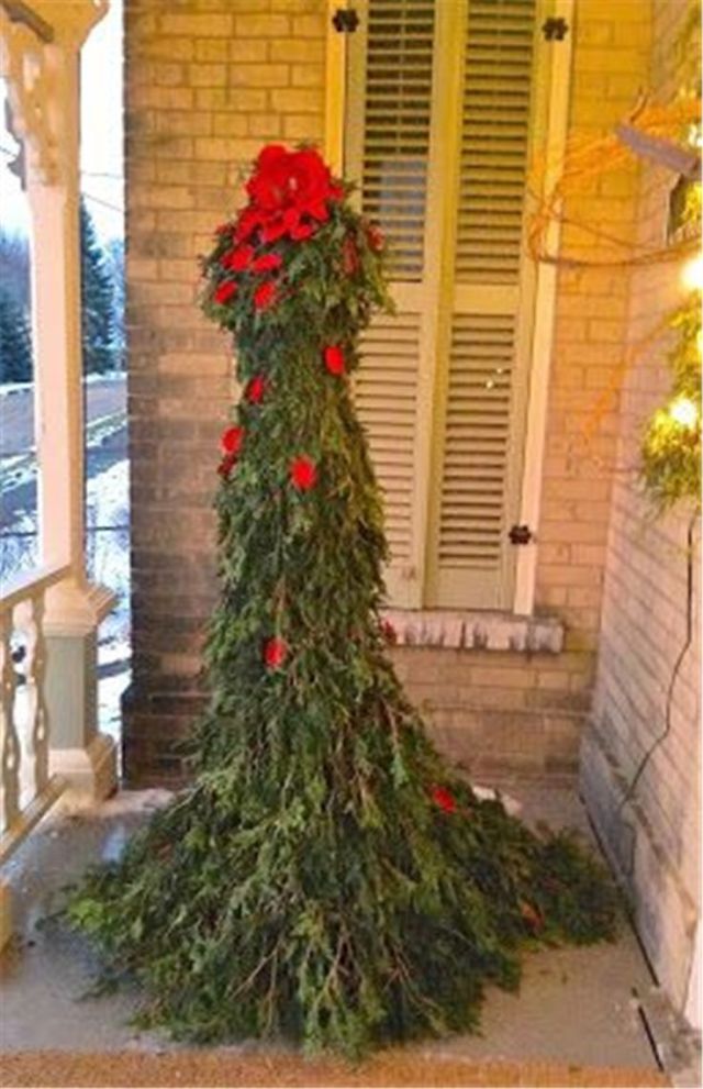 24 DIY Mannequin Christmas Tree Dress Decoration Guides Travel ideas for all around The World