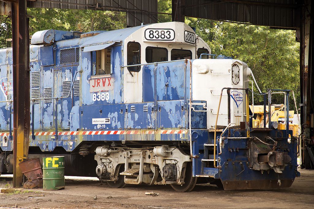 South Carolina Central (JRWX) GP10 8383 New york central railroad South Carolina Central (JRWX) GP10 8383 New york central railroad