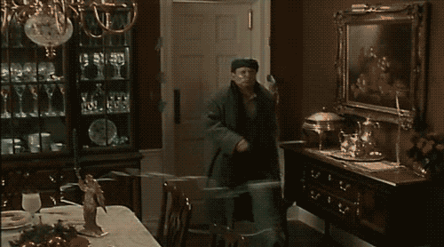 Joe Pesci Home Alone Gif