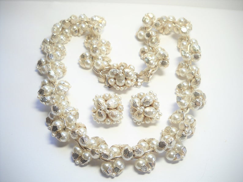 Vintage Costume Jewelry Single Strand Faux Textured Pearl Necklace Choker NK216