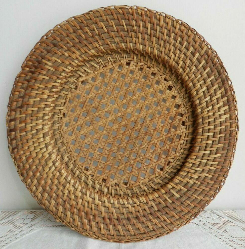 1970’s Vintage//Retro Style Hand Carved Wooden Fruit Bowl//Tray