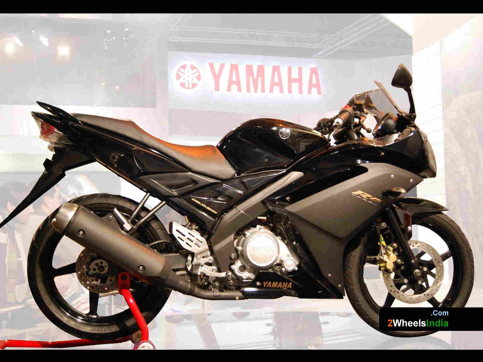 Yamaha R15 Akan Dilancarkan Sabtu Ini Spec Indonesia Atau India