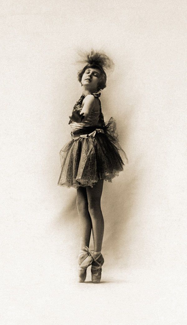 Jämförbar exeges legering 45+ Great Historic Vintage Glamour Photographs | Ballet history, Vintage glamour, Vintage ballerina Jämförbar exeges legering 45+ Great Historic Vintage Glamour Photographs | Ballet history, Vintage glamour, Vintage ballerina