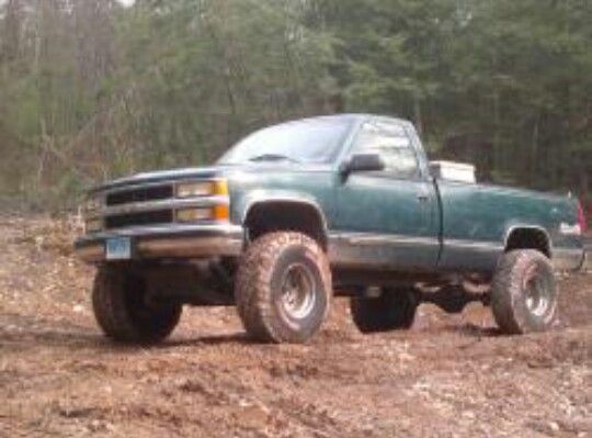 Pin By Katie Johnson On Somethin Bouta Truck Classic Chevy Trucks Lifted Chevy Trucks Chevy Trucks Pin By Katie Johnson On Somethin Bouta Truck Classic Chevy Trucks Lifted Chevy Trucks Chevy Trucks