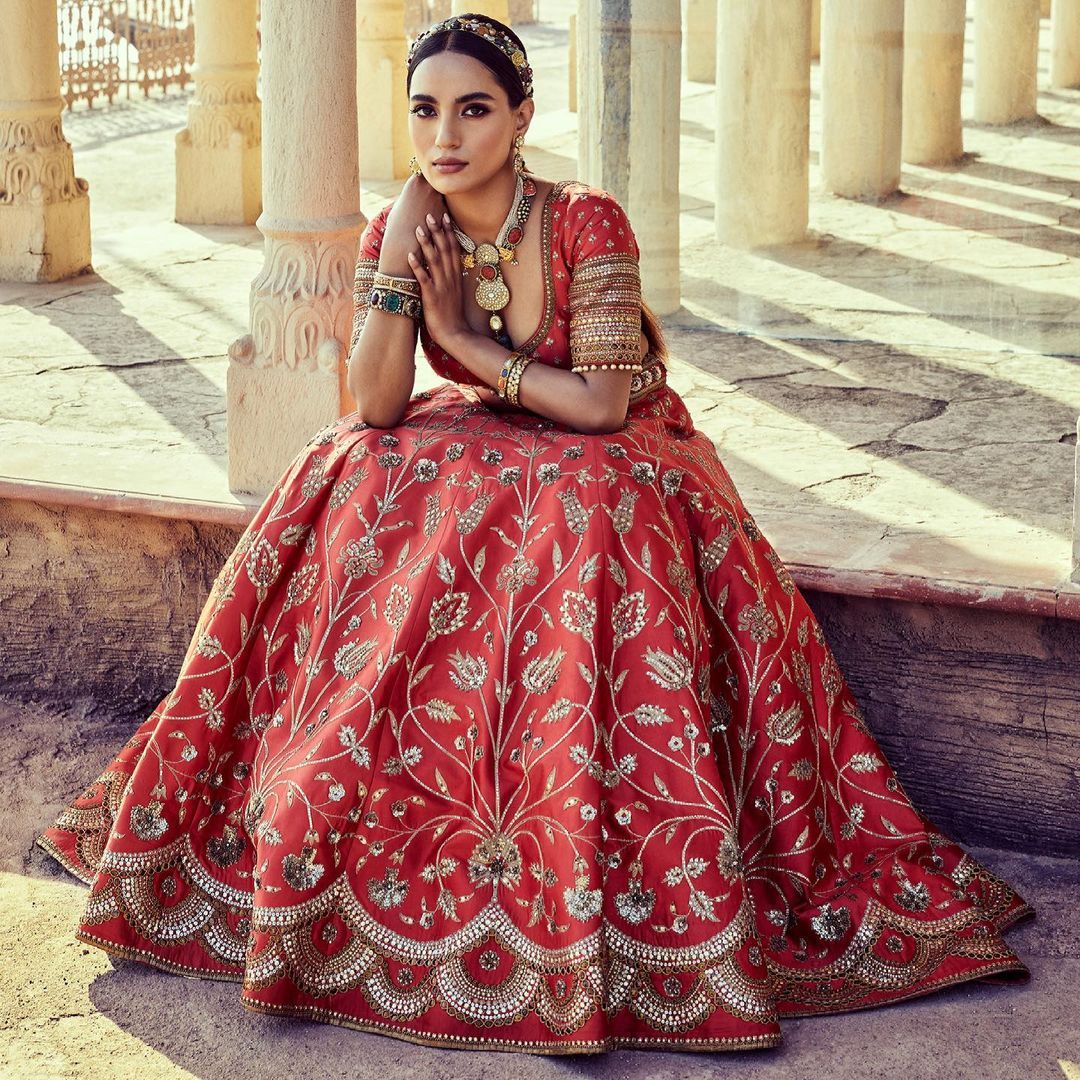 Jj Valaya Official On Instagram Presenting Bursa Chapter Two Our All New Bridal And Occasion Wear Collection For The In 2021 Occasion Wear Indian Couture Fashion