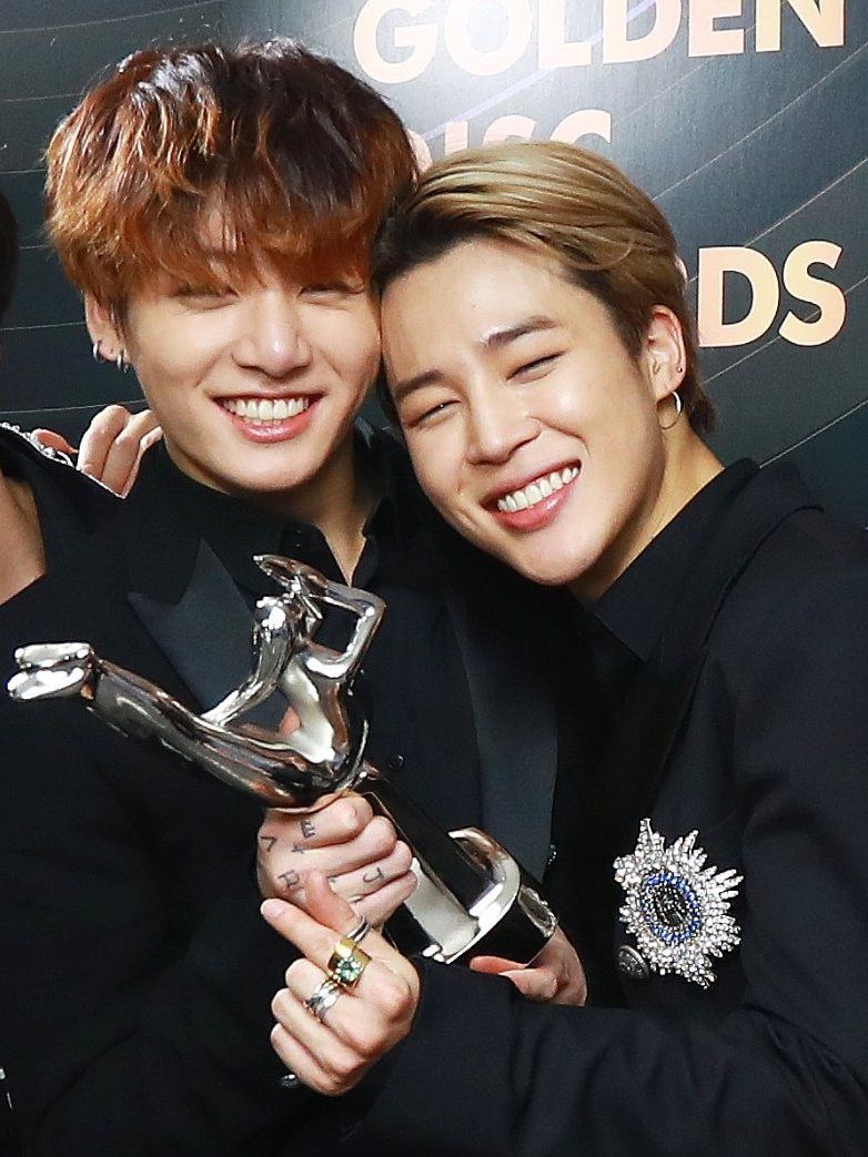 Jikook Pics On Em 2020 Jikook K Pop Kim Taehyung