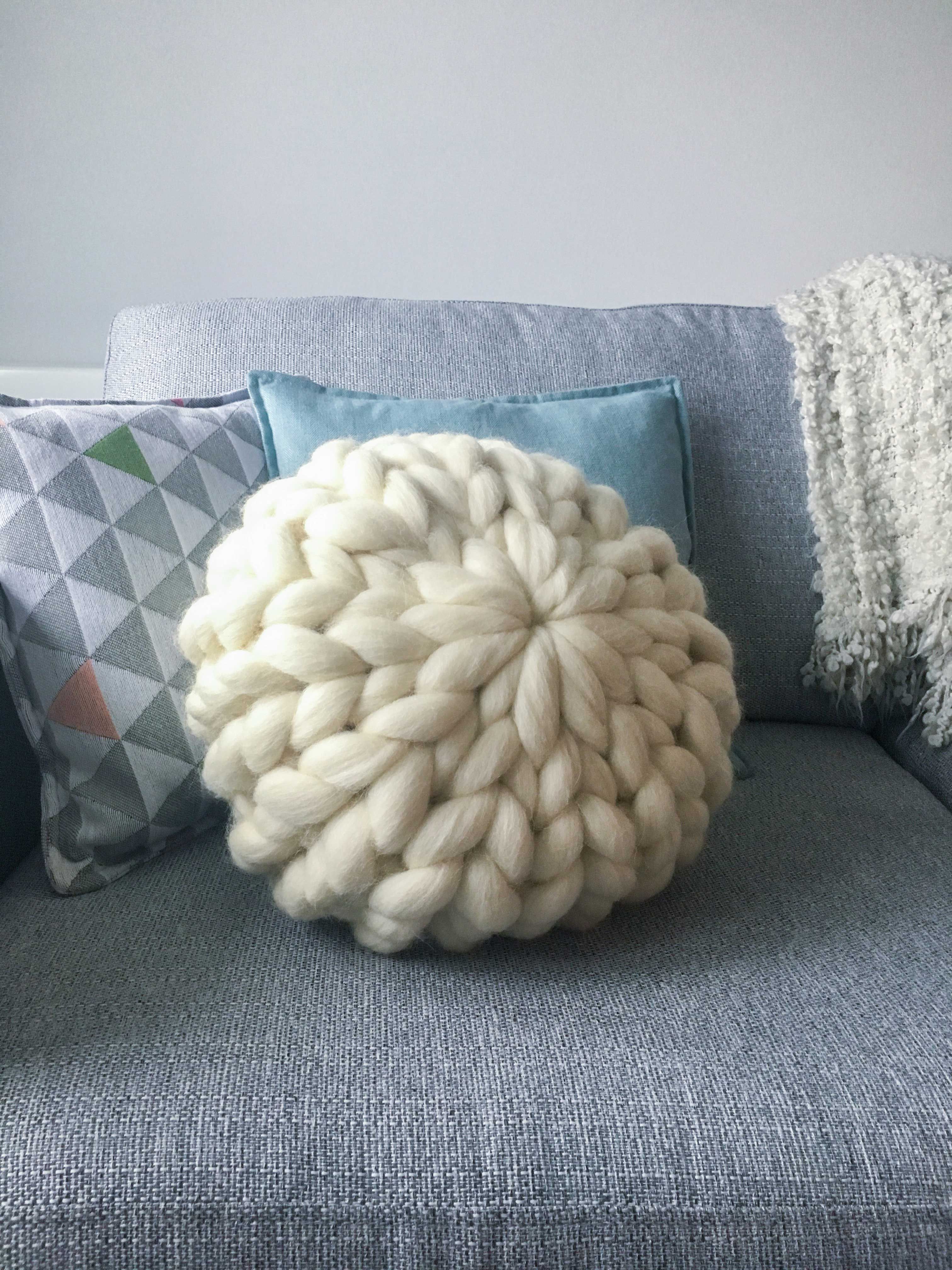 Bespoke Collection Wool Pillow Bespoke Collection Wool Pillow