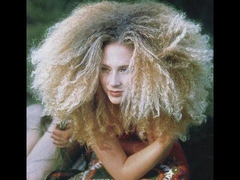 Par Cret Cu Hartie Igienica Curly Hair With Toilet Paper Diy