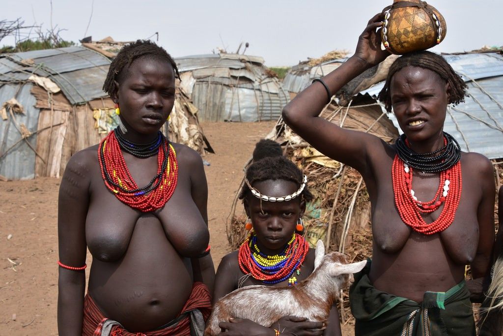 Pin On Africano