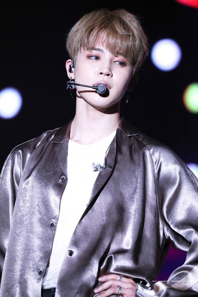 #JIMIN 180622 Lotte family duty free family concert | Park jimin, Jimin ...