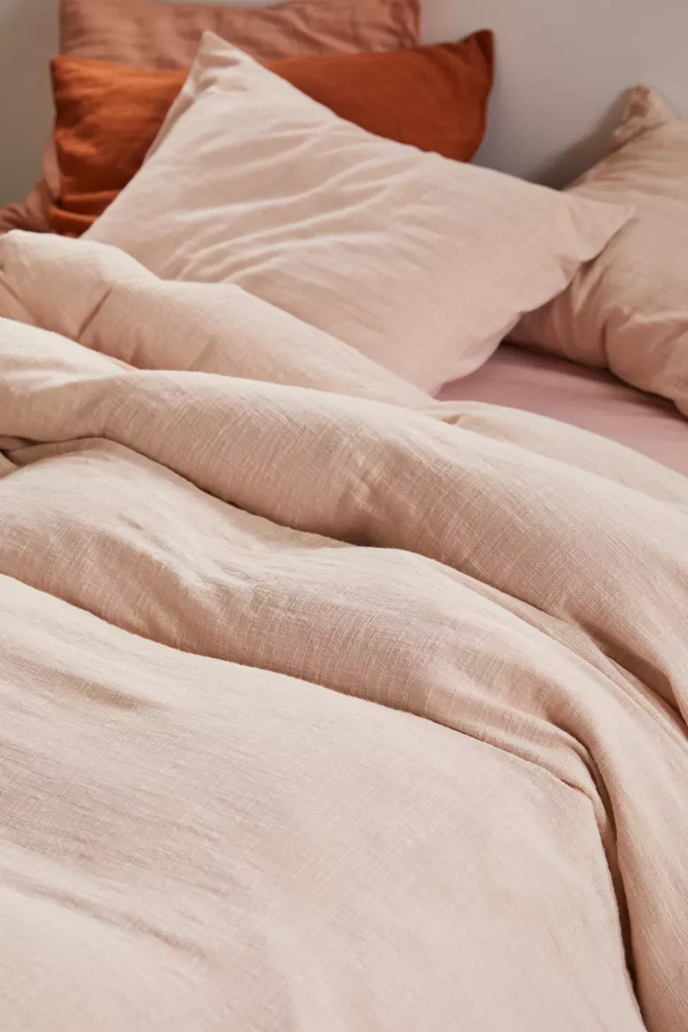 Cozy Slub Duvet Cover | Urban Outfitters Tan Bedding, Cream Bedding, Cotton Bedding, Bedding Set, Orange Bedding, Cream Duvet Covers, Linen Duvet Covers, Duvet Cover Sets, Best Duvet Covers