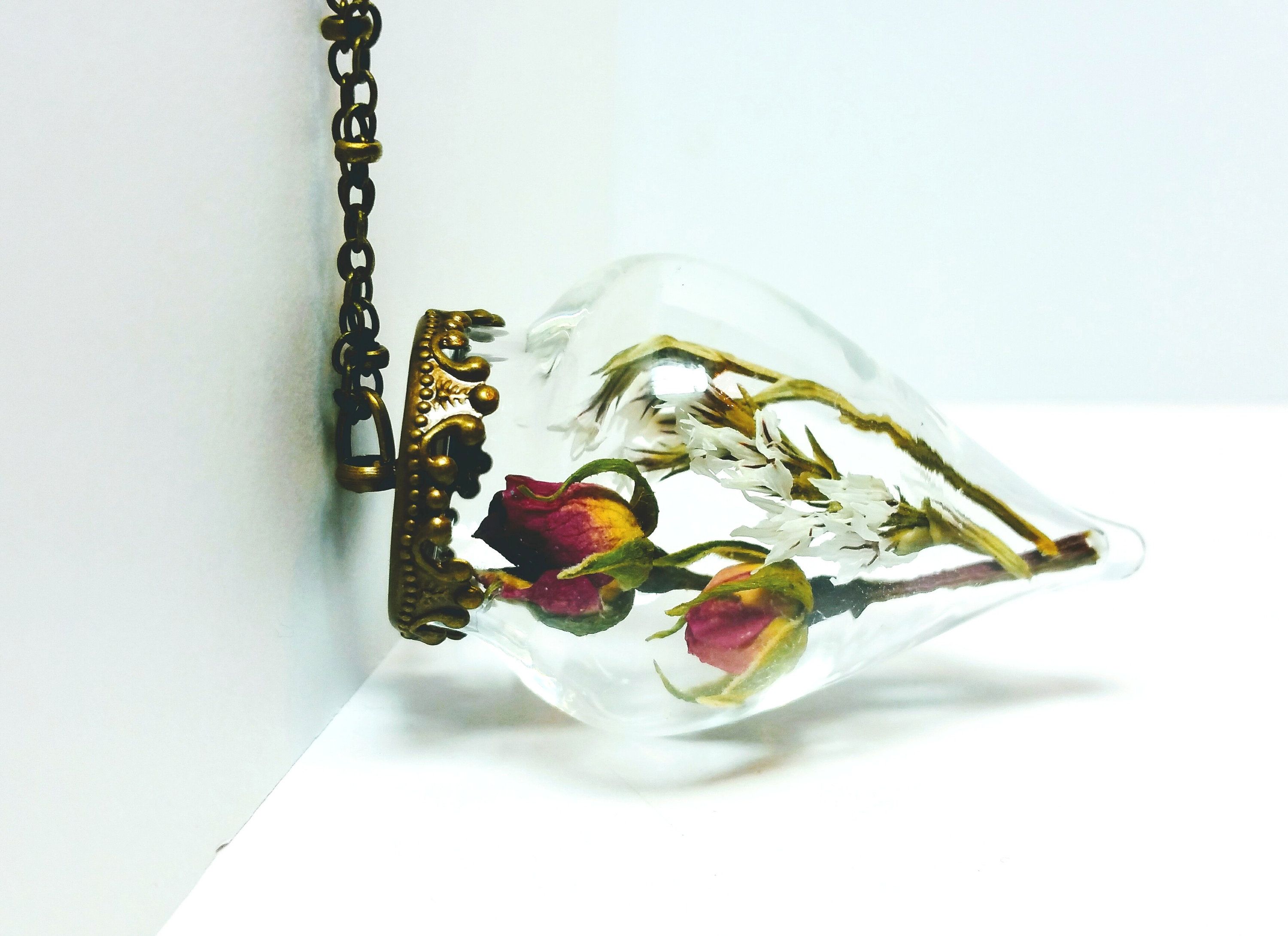 Medium Purple Globe Terrarium Rose Necklace
