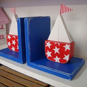 Sailboat Bookends (With images) | Nautical bedroom, Ocean ...