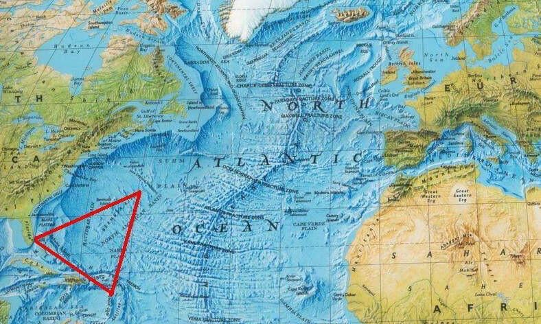 Bermuda Seytan Ucgeni Harita Under The Ocean Ocean Vintage World Maps