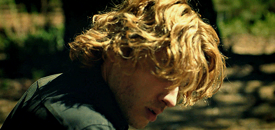 Not the visitor Michael Langdon was seeking. Cody Fern in AHS: Apocalypse. #ahsapocalypse