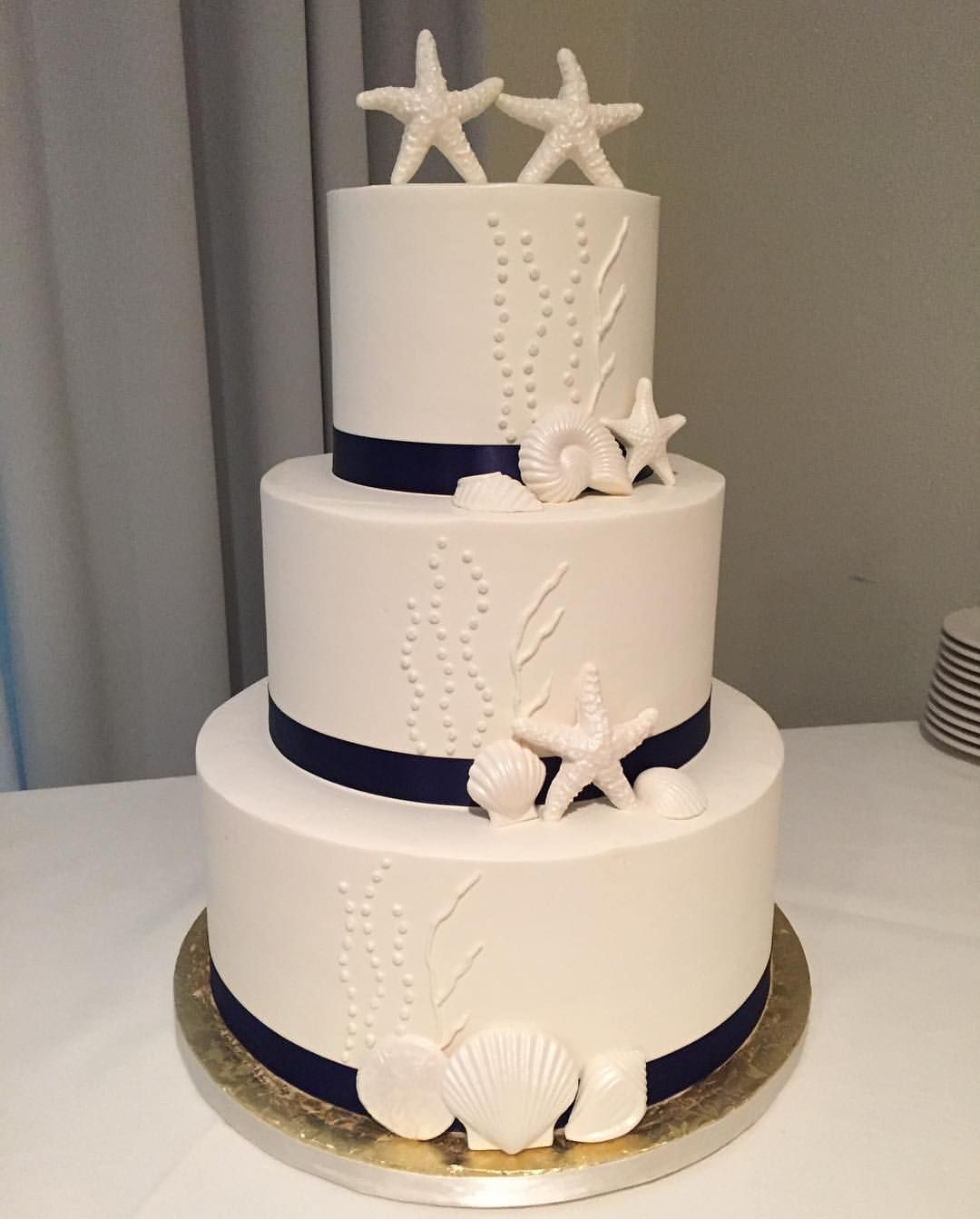 13 Idees De Royal Blue Wedding Cakes Mariage En Bleu Deco Mariage Bleu Gateau Mariage 13 Idees De Royal Blue Wedding Cakes Mariage En Bleu Deco Mariage Bleu Gateau Mariage