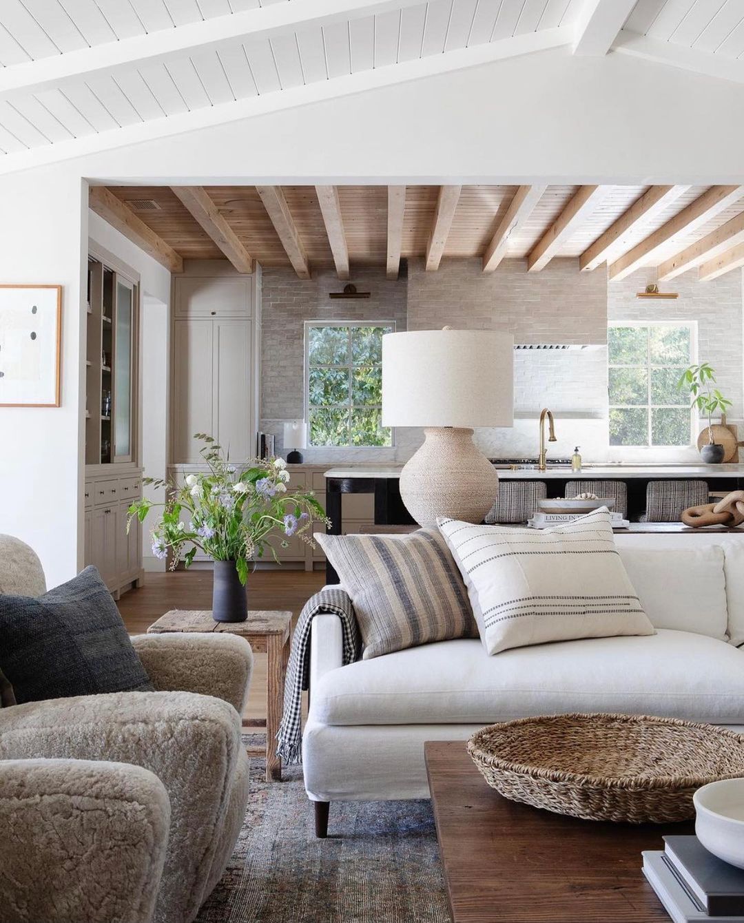 DECARA HOME on Instagram: “A space should make you feel calm, relaxed