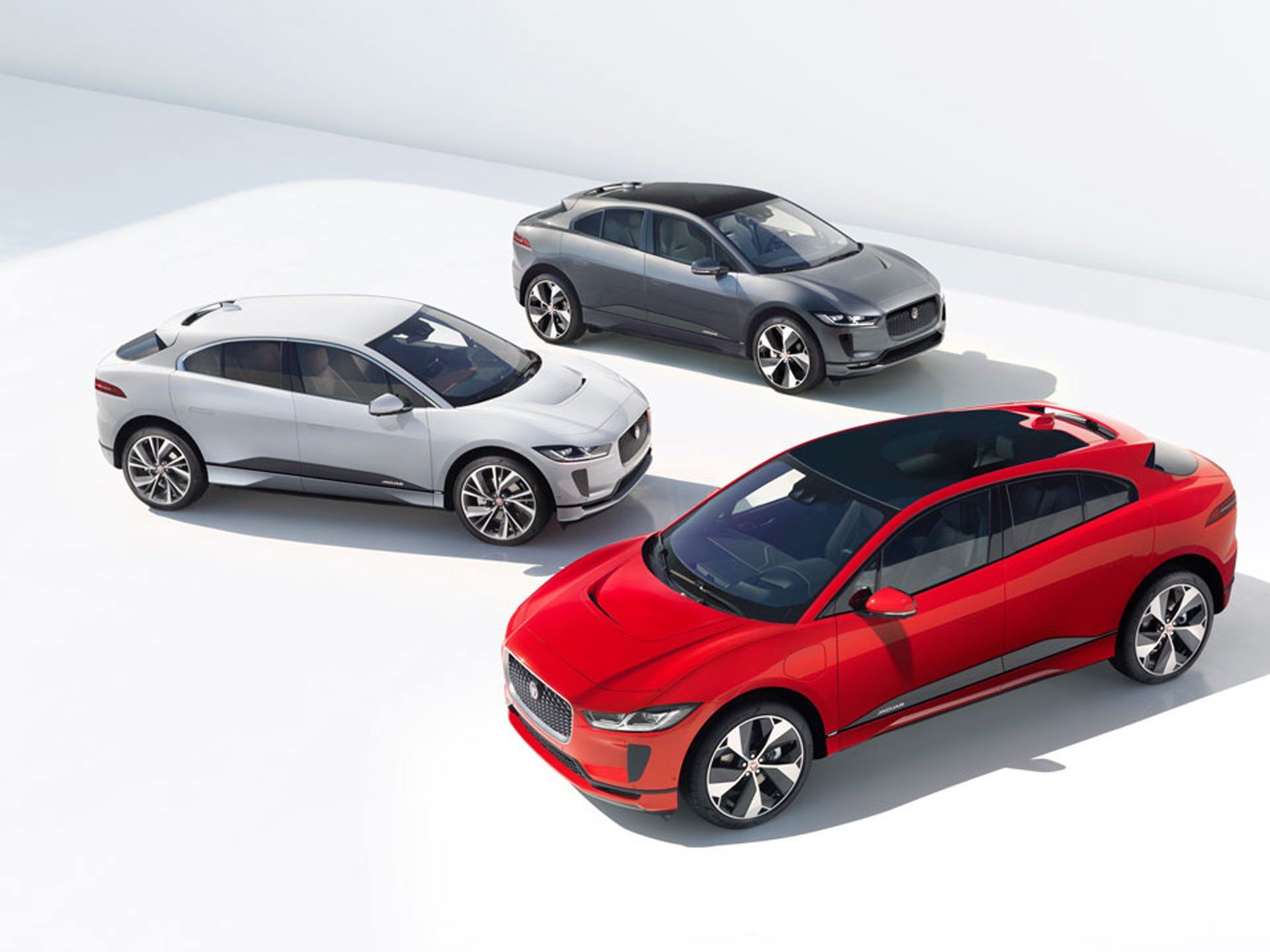Jaguar S I Pace Suv Aims To End Tesla S Luxury Ev Monopoly Jaguar Jaguar Car Jaguar Daimler Jaguar S I Pace Suv Aims To End Tesla S Luxury Ev Monopoly Jaguar Jaguar Car Jaguar Daimler