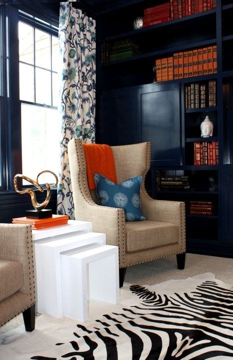10+ Stunning Navy Walls Living Room