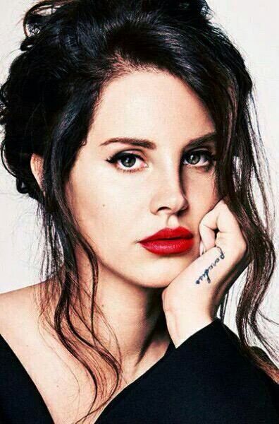 Rare Lana Del Rey Makeup Red Lipstick In Lana Del Rey Grunge