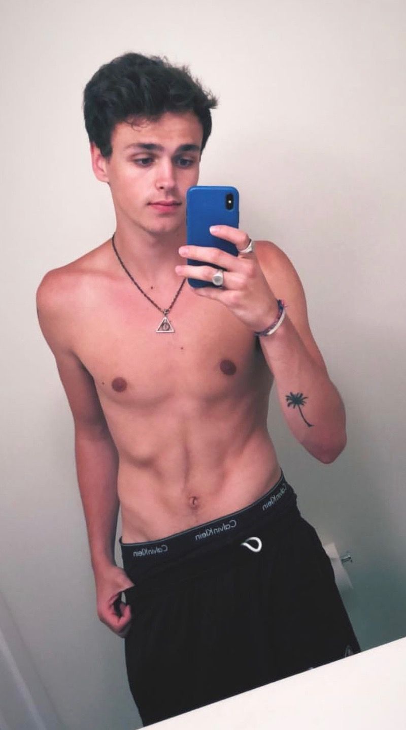 BLESSED >> WHY HAVENT I SEEN THIS Jonah marais | Jonah marais, Jonah, Why dont we boys