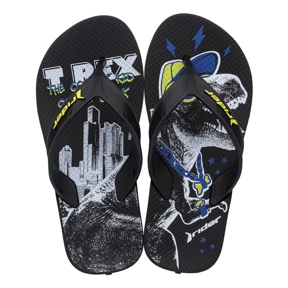Chinelo Infantil Masculino Rider O chinelo infantil Rider Street tem design diferenciado com detalhes vazados na tira, ideal para garantir o conforto da criançada.
O modelo conquistou seu espaço com um solado muito mais leve e anatômico.
O modelo recebe estampa da marca sobre a tira, além de estampa exclusiva na palmilha.
Seus pés merecem calçar este estilo e conforto!
*Imagens ilustrativas, podendo apresentar variações na tonalidade da cor!
Dúvidas frequentes:
* Esse produto é or Mens Flip Flop, Flip Flops, Sandals, Shoes, Design, Products, Fashion, Creature Comforts, Men's