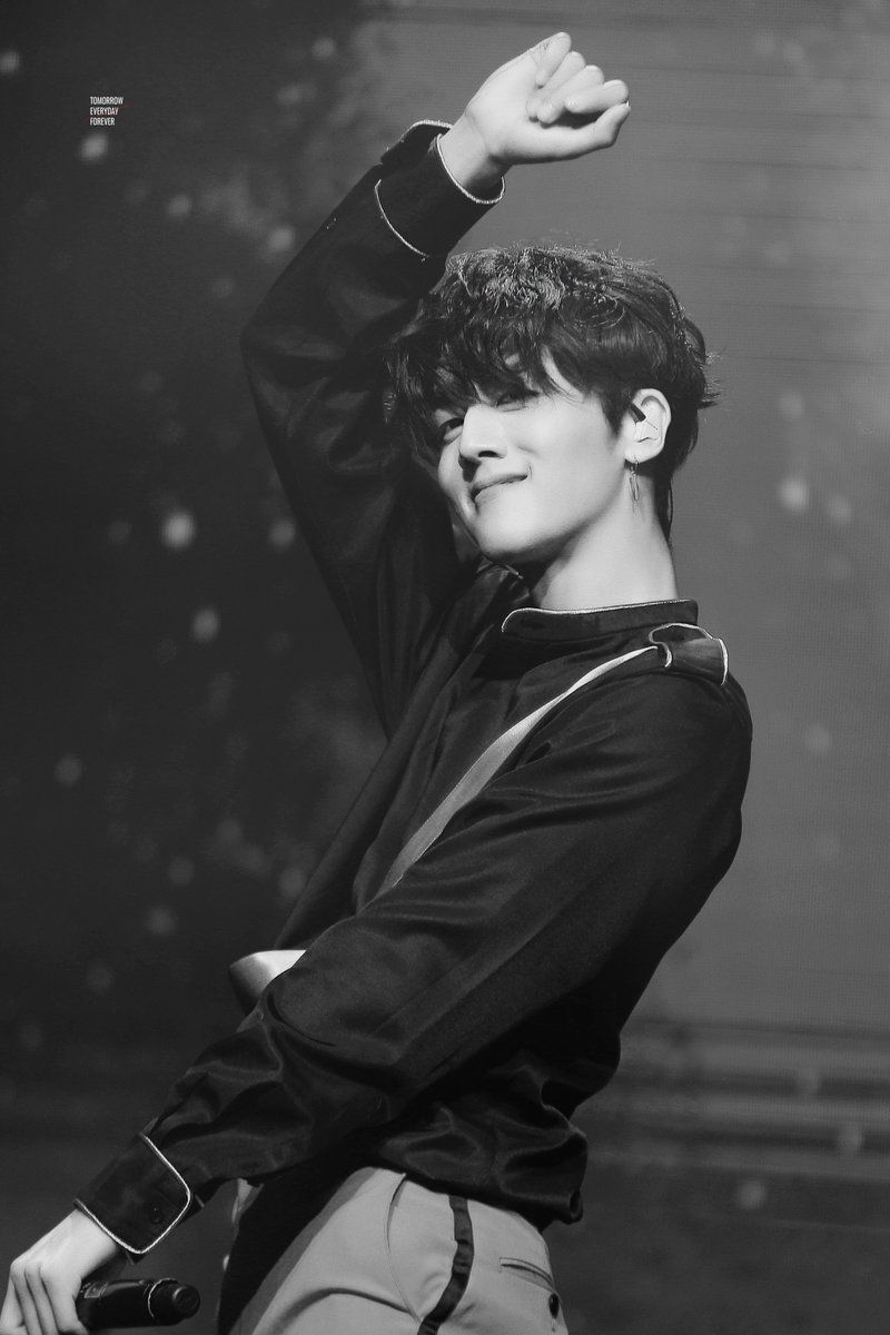youngbin kim youngbin sf9 youngbin kim youngbin sf9