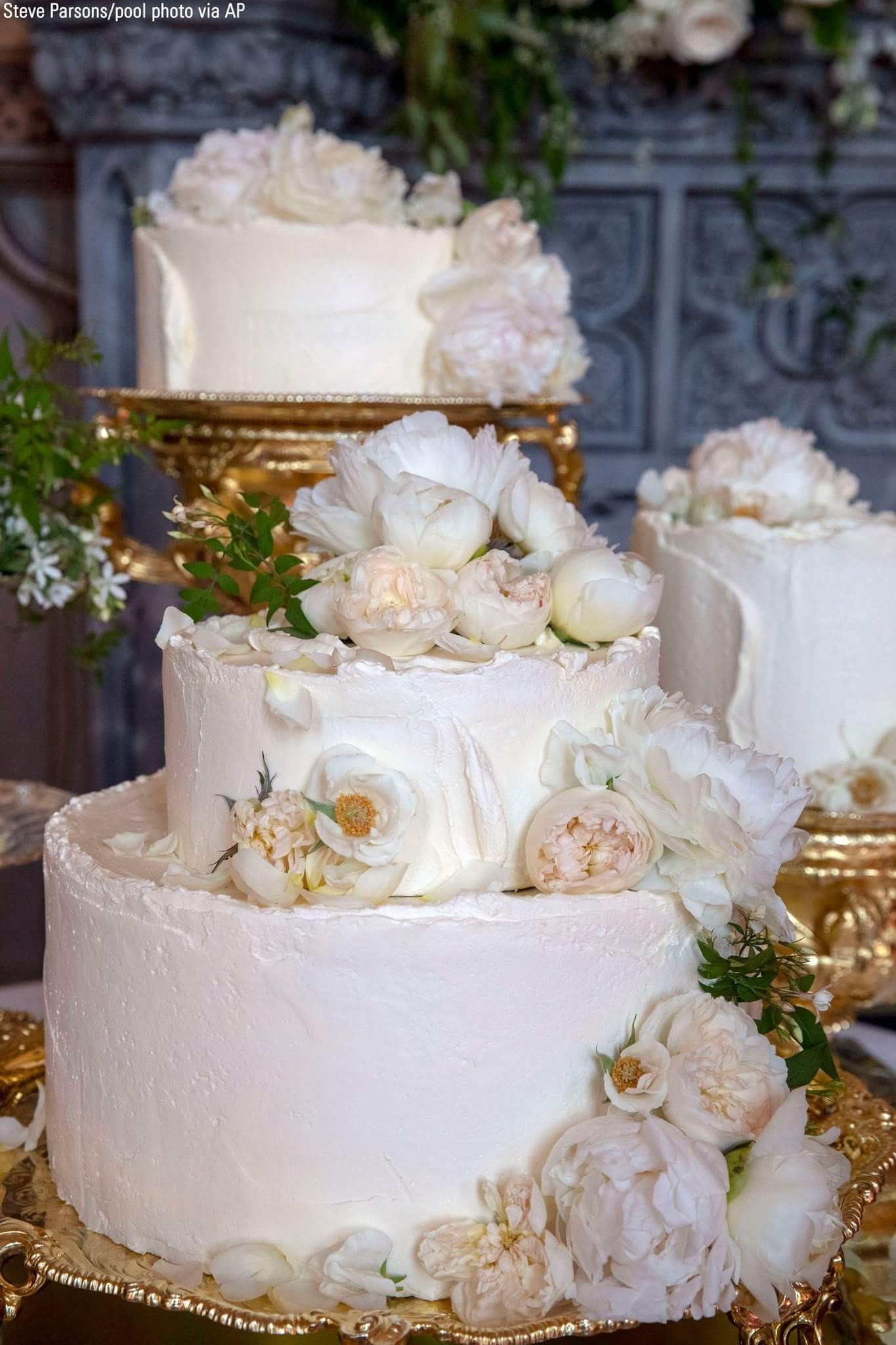 Meghan Harry Royal Wedding Cake Konigliche Hochzeitstorten Prinz Harry Hochzeit Hochzeitstorte Ideen