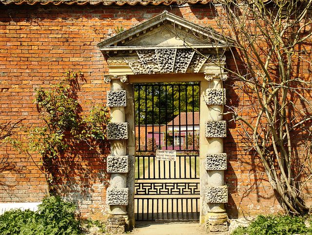 Pin by Joan Milligan on Gates. Arches, and Entries | Garden gates