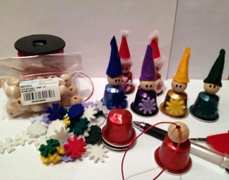 Diy De Navidad Súper Originales Con Cápsulas De Café What Else Decoración Manualidades Artesanías Navideñas Manualidades Con Capsulas Nespreso