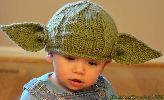 STAR WARS YODA KNITTED HAT