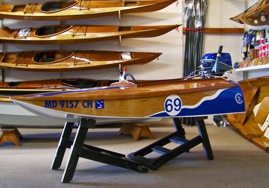 1931 12′ century cyclone stepped hull hydroplane classic