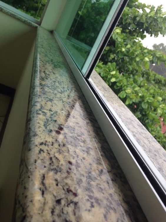 O Que é Soleira? Para Que Serve? Window Jamb, Window Siding, Window Sill, Window Grill Design, Mouldings, How To Dry Basil, House Plans, House Design, Windows