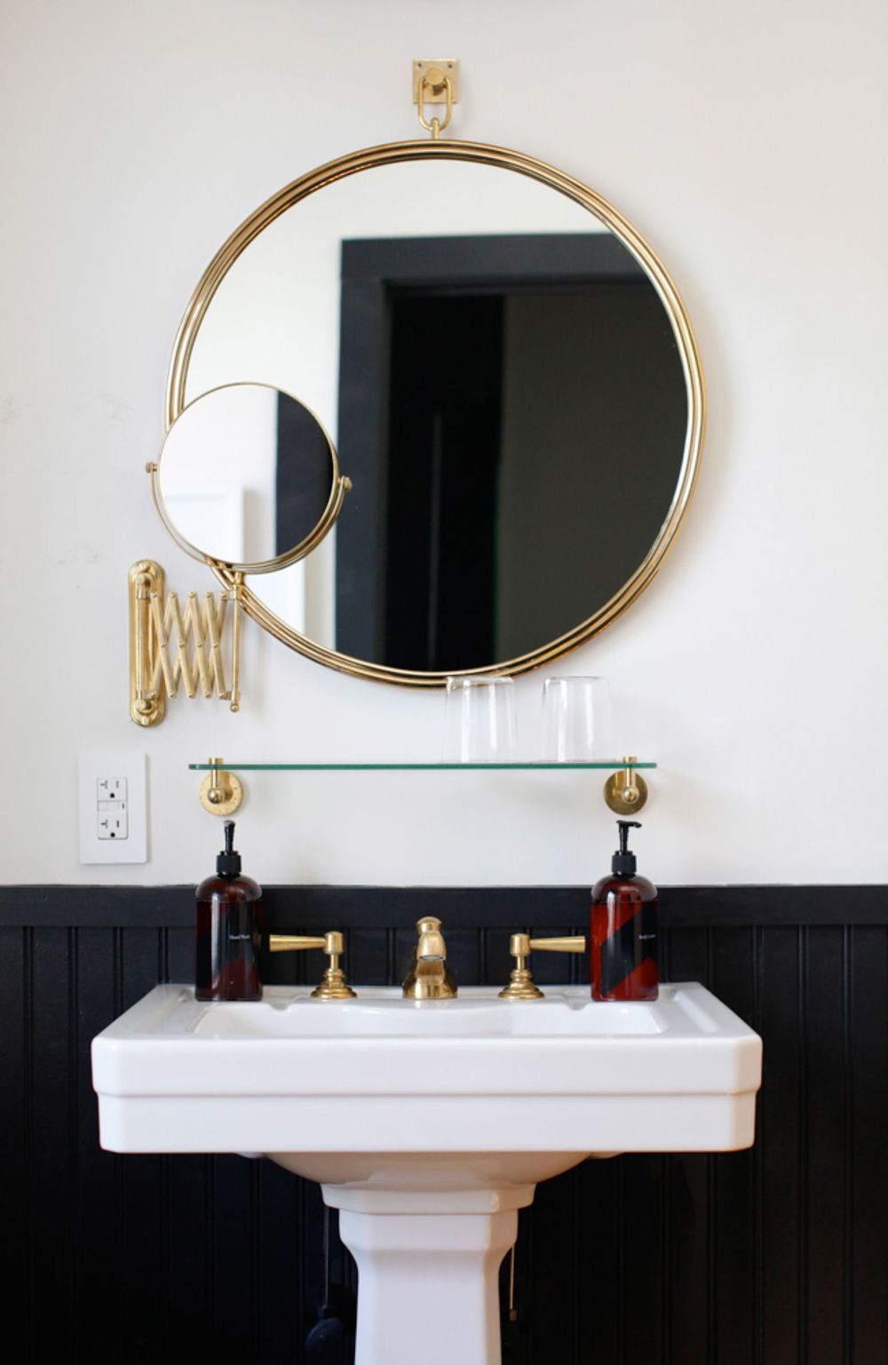 Miroir vintage à chiner Salle de bain art deco, Idée salle de bain, Deco salle de bain Miroir vintage à chiner Salle de bain art deco, Idée salle de bain, Deco salle de bain