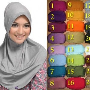 Kombinasi Polos Dan Motifnya Menjadikan Bergo Simpel Dari Elzatta Ini Tampak Lebih Modern Tanpa Pet Sehingga Cocok Untuk Yang Berw Fashion 2020 Hijab Kerudung
