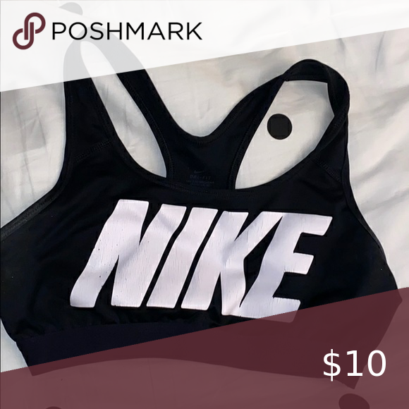 Nike Sports Bra In 2021 Nike Sports Bra Sports Bra Plus Size Sports Bras