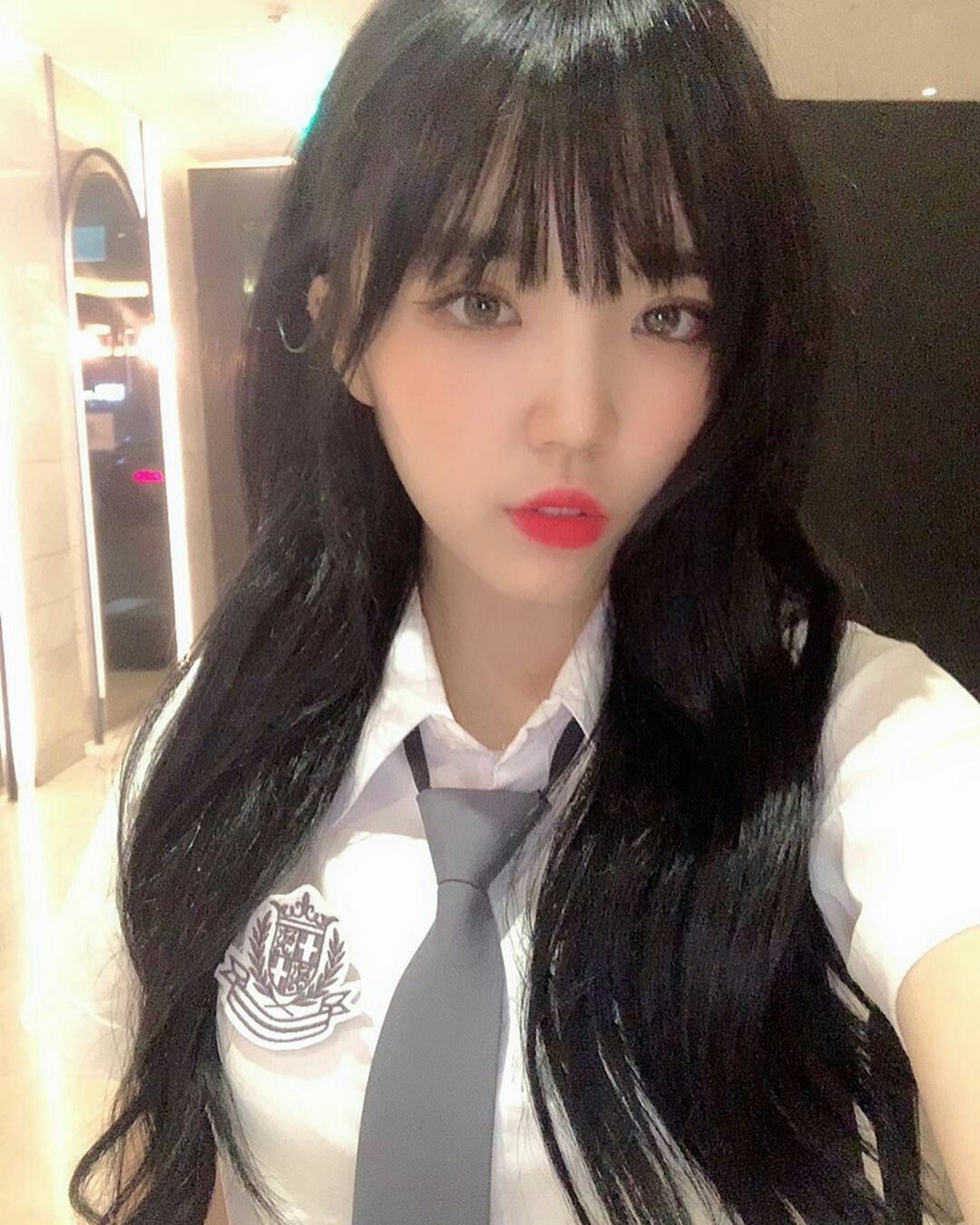 min ji min ji