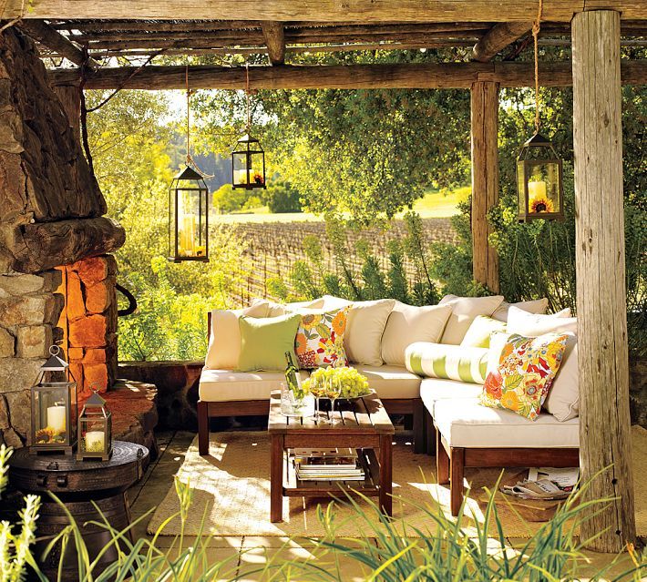 Decorative Lanterns: Ideas & Inspiration for Using them in ... Decorative Lanterns: Ideas & Inspiration for Using them in ... on Fancy Outdoor Living id=42490
